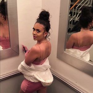 Meet your Posher, Olivia